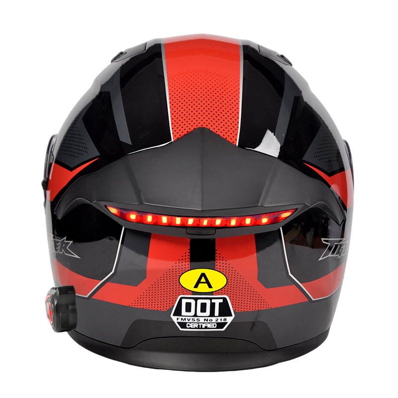 LED Intelligence Tail Light Mo - Full Face Motorcycle Helmet With Bluetooth recension och pris